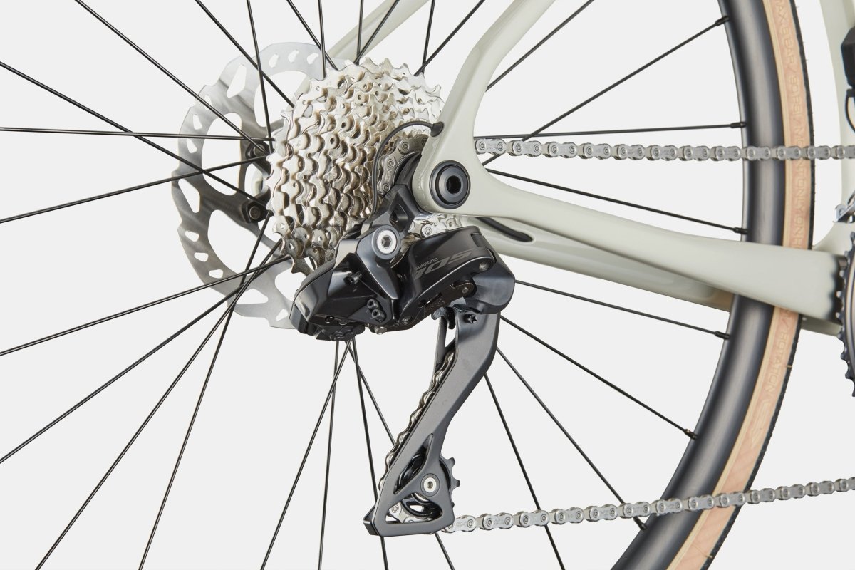 Cannondale Synapse Carbon 4 - Maantiepyörät - Chalk - 44 - | Bikexpert